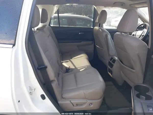 5FNYF6H96HB092820 2017 HONDA PILOT - Image 8