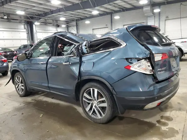 5FNYF6H96HB100110 2017 HONDA PILOT - Image 2
