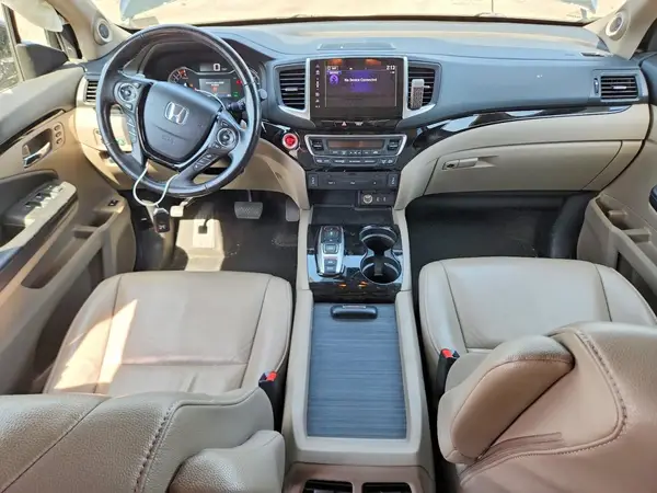 5FNYF6H96JB021235 2018 HONDA PILOT - Image 8