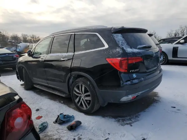 5FNYF6H96JB029528 2018 HONDA PILOT - Image 2
