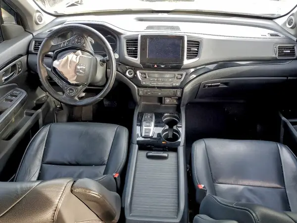 5FNYF6H96JB041971 2018 HONDA PILOT - Image 8