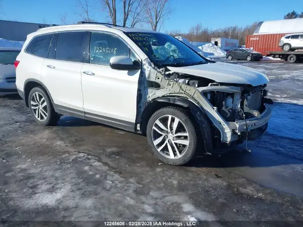 5FNYF6H96JB501114 2018 HONDA PILOT - Image 1