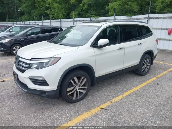 5FNYF6H96JB502506 2018 HONDA PILOT - Image 2