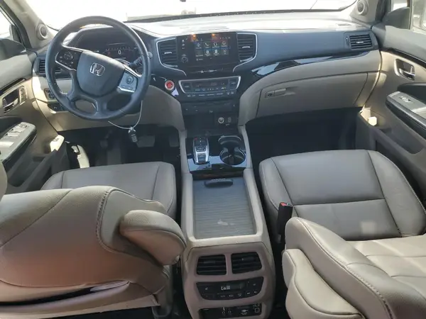 5FNYF6H96KB057122 2019 HONDA PILOT - Image 8