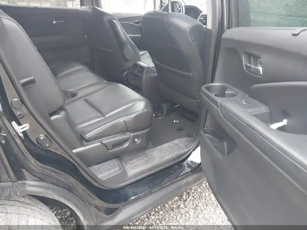 5FNYF6H96KB061106 2019 HONDA PILOT - Image 8