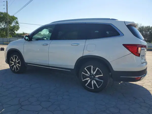 5FNYF6H96LB041620 2020 HONDA PILOT - Image 2