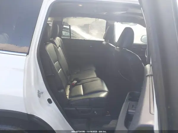 5FNYF6H96NB016056 2022 HONDA PILOT - Image 8