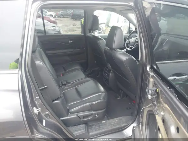 5FNYF6H97GB016473 2016 HONDA PILOT - Image 8