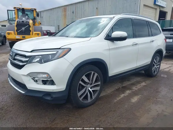 5FNYF6H97HB004390 2017 HONDA PILOT - Image 2