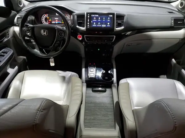 5FNYF6H97HB011498 2017 HONDA PILOT - Image 8