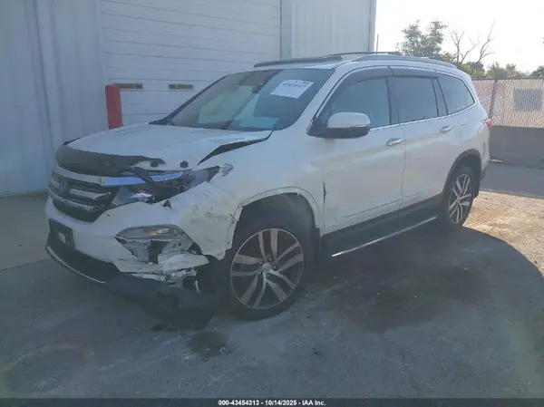 5FNYF6H97HB043142 2017 HONDA PILOT - Image 2