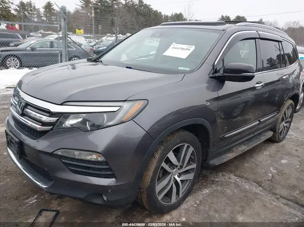 5FNYF6H97HB045280 2017 HONDA PILOT - Image 2