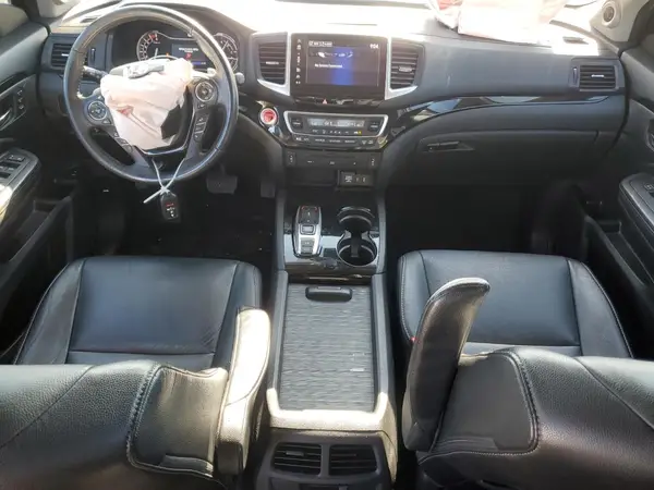 5FNYF6H97HB059373 2017 HONDA PILOT - Image 8