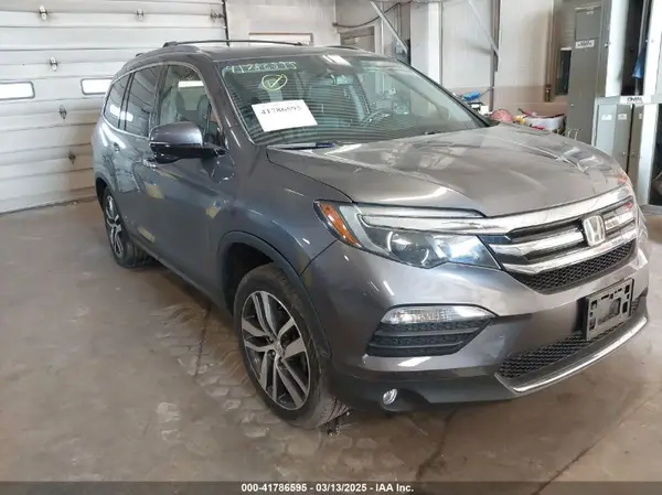 5FNYF6H97HB066193 2017 HONDA PILOT - Image 1
