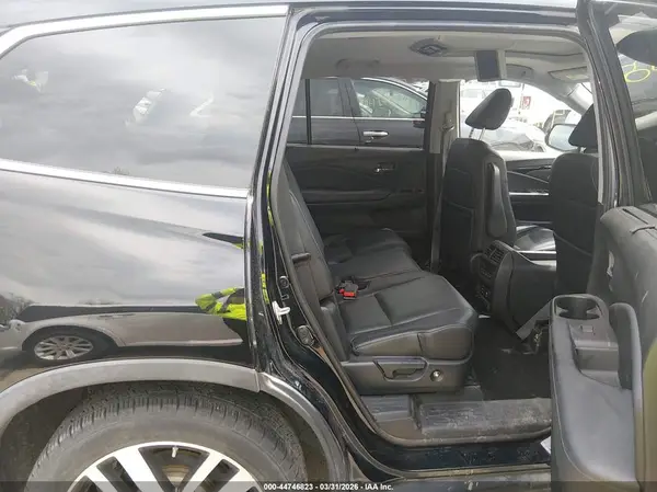 5FNYF6H97HB073841 2017 HONDA PILOT - Image 8