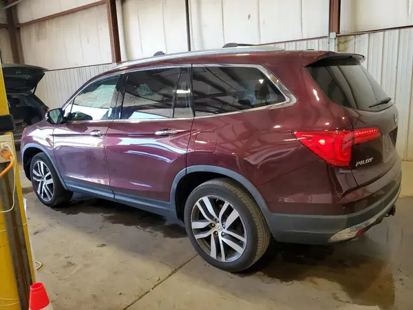 5FNYF6H97HB077601 2017 HONDA PILOT - Image 2
