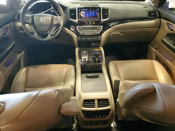 5FNYF6H97HB077601 2017 HONDA PILOT - Image 8