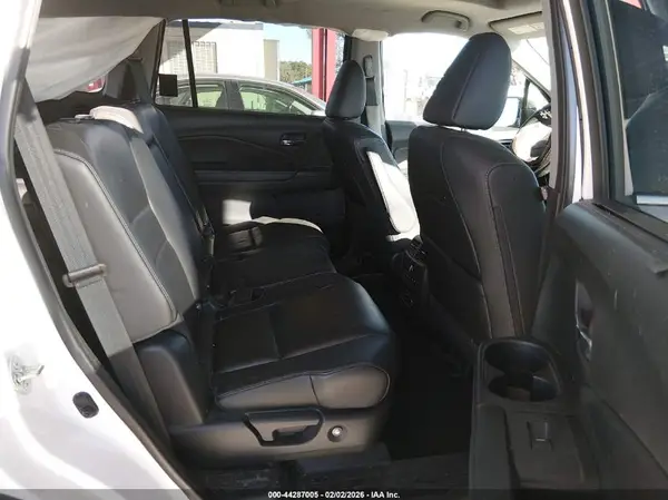 5FNYF6H97HB089389 2017 HONDA PILOT - Image 8