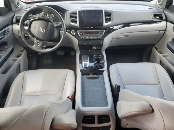 5FNYF6H97HB099839 2017 HONDA PILOT - Image 8