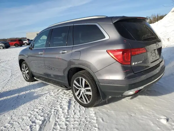 5FNYF6H97HB508910 2017 HONDA PILOT - Image 2