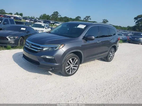 5FNYF6H97JB012138 2018 HONDA PILOT - Image 2