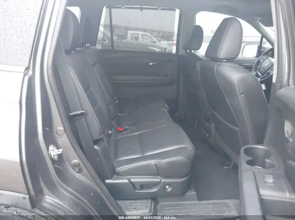 5FNYF6H97JB012138 2018 HONDA PILOT - Image 8