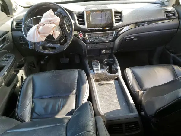 5FNYF6H97JB059833 2018 HONDA PILOT - Image 8