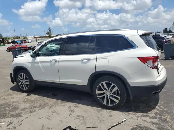 5FNYF6H97JB066586 2018 HONDA PILOT - Image 2