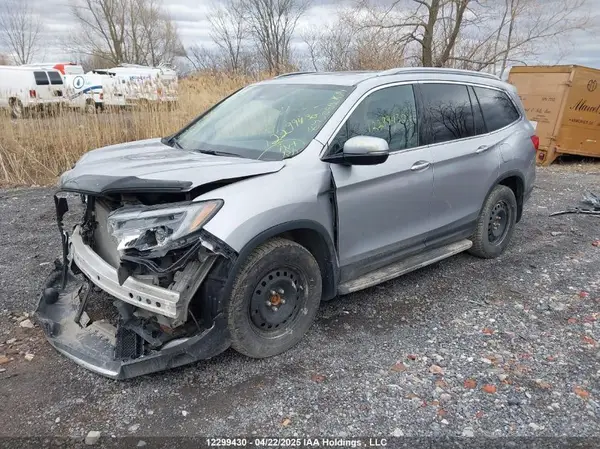 5FNYF6H97JB502028 2018 HONDA PILOT - Image 2