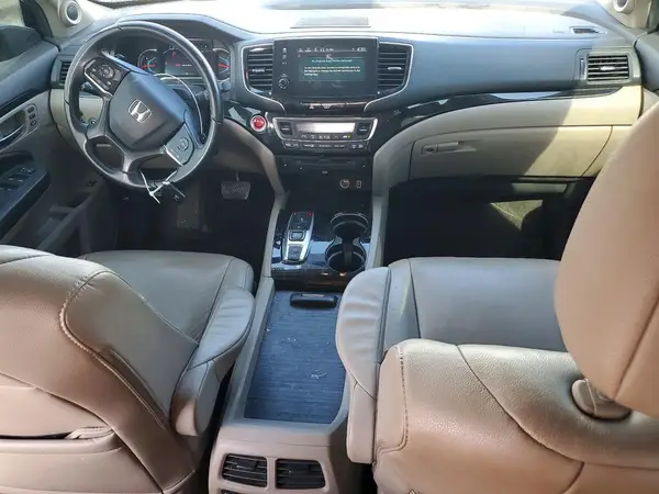 5FNYF6H97KB071093 2019 HONDA PILOT - Image 8