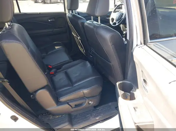 5FNYF6H97KB081364 2019 HONDA PILOT - Image 8
