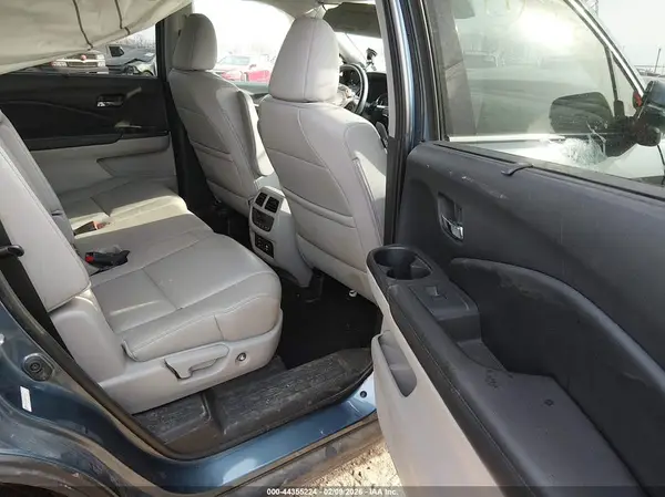 5FNYF6H98GB007474 2016 HONDA PILOT - Image 8