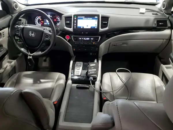5FNYF6H98GB024940 2016 HONDA PILOT - Image 8
