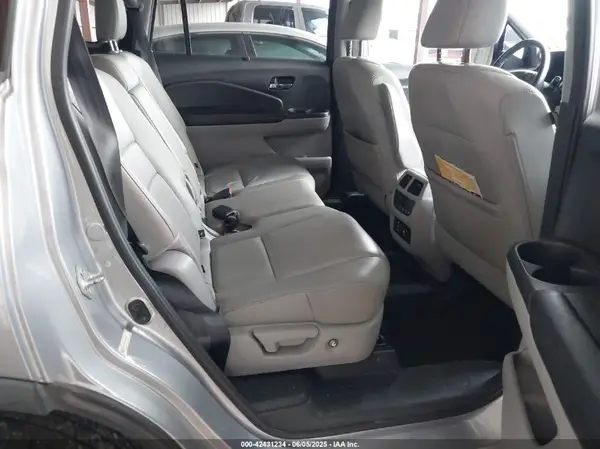 5FNYF6H98GB026820 2016 HONDA PILOT - Image 8