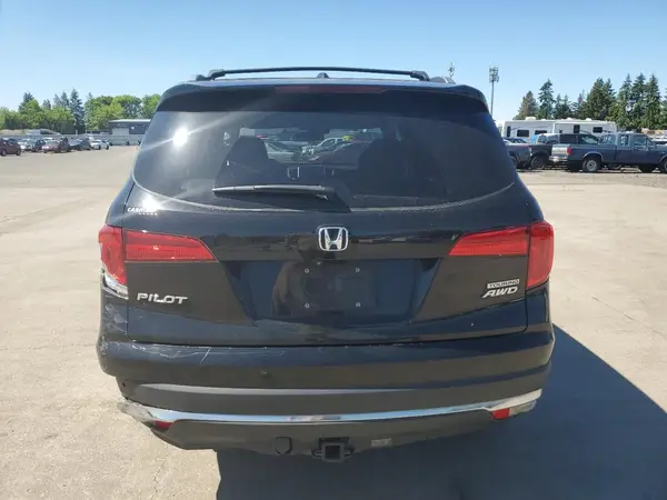 2016 HONDA PILOT auction photo 6