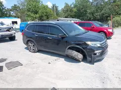 5FNYF6H98HB001028 2017 HONDA PILOT