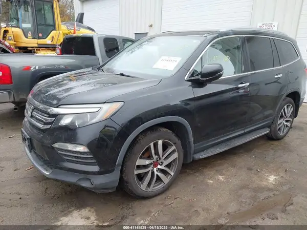5FNYF6H98HB004169 2017 HONDA PILOT - Image 2