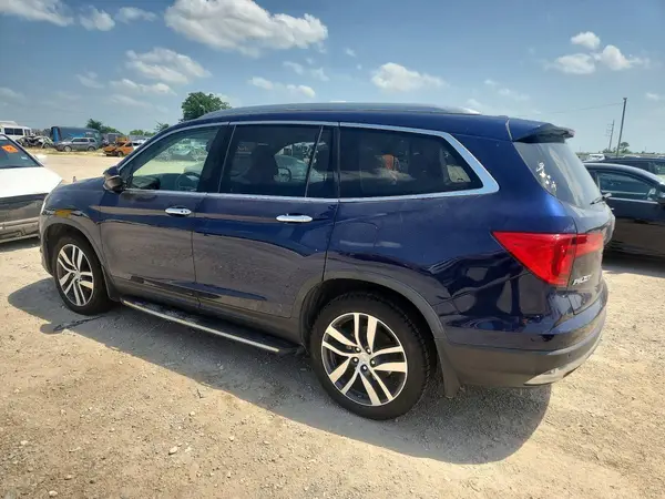 5FNYF6H98HB009243 2017 HONDA PILOT - Image 2