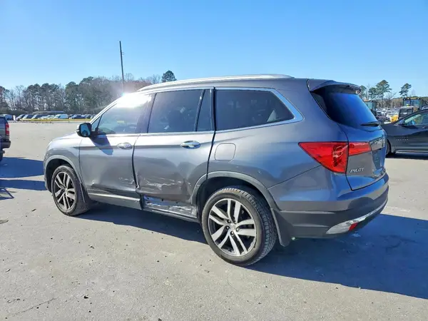 5FNYF6H98HB012093 2017 HONDA PILOT - Image 2