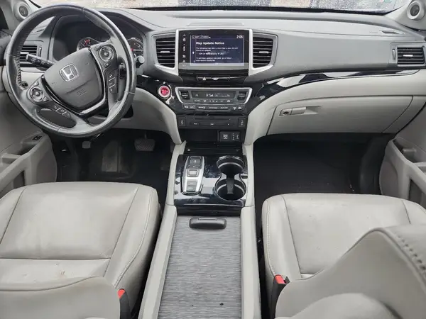 5FNYF6H98HB016967 2017 HONDA PILOT - Image 8