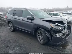 5FNYF6H98HB020033 2017 HONDA PILOT