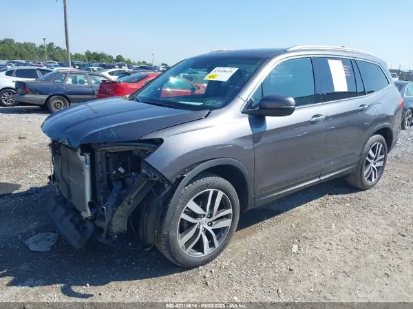 5FNYF6H98HB065750 2017 HONDA PILOT - Image 2