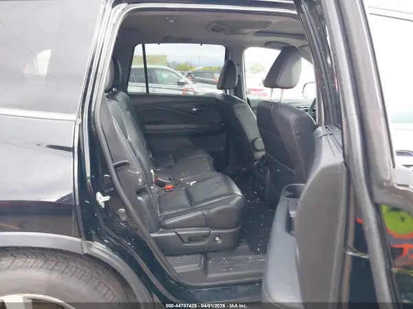 5FNYF6H98HB066123 2017 HONDA PILOT - Image 8