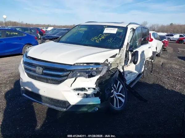 5FNYF6H98HB102313 2017 HONDA PILOT - Image 2