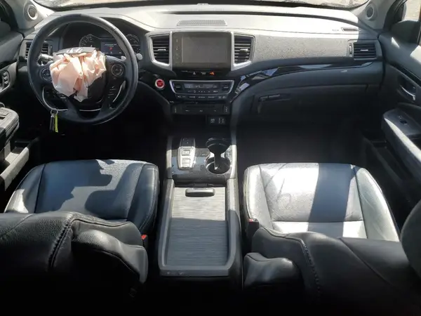 5FNYF6H98JB008115 2018 HONDA PILOT - Image 8