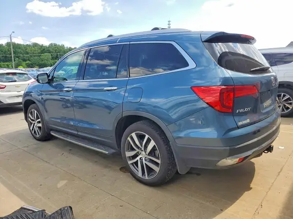 5FNYF6H98JB010494 2018 HONDA PILOT - Image 2