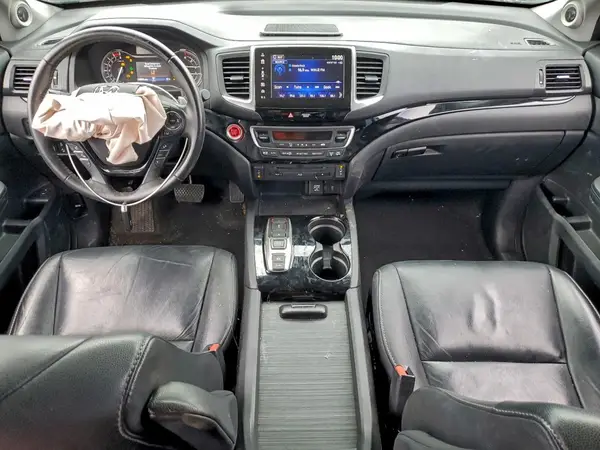 5FNYF6H98JB029272 2018 HONDA PILOT - Image 8