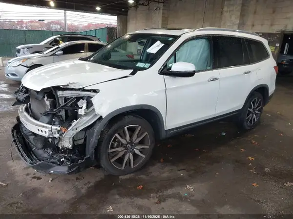 5FNYF6H98KB024395 2019 HONDA PILOT - Image 2