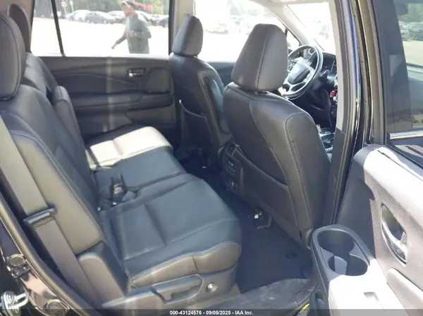 5FNYF6H98KB041472 2019 HONDA PILOT - Image 8