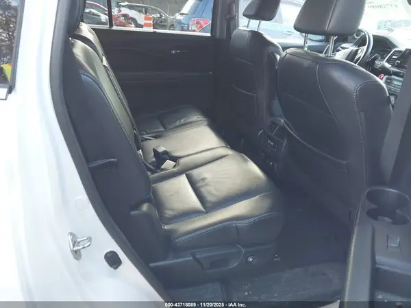 5FNYF6H98KB066114 2019 HONDA PILOT - Image 8